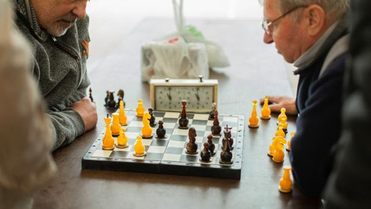 đừng bán đồ để chơi